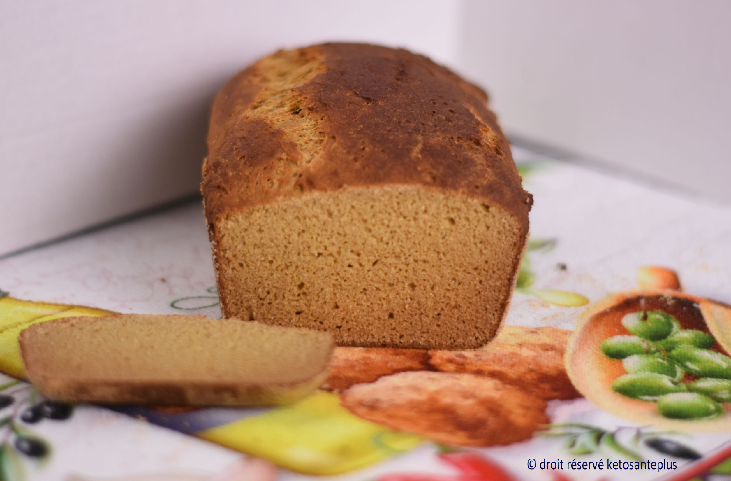 Pain cétogène (KETO) : mangez du pain sans sucre pour votre régime cétogène