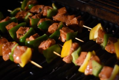 Brochettes de poulet à la grecque keto