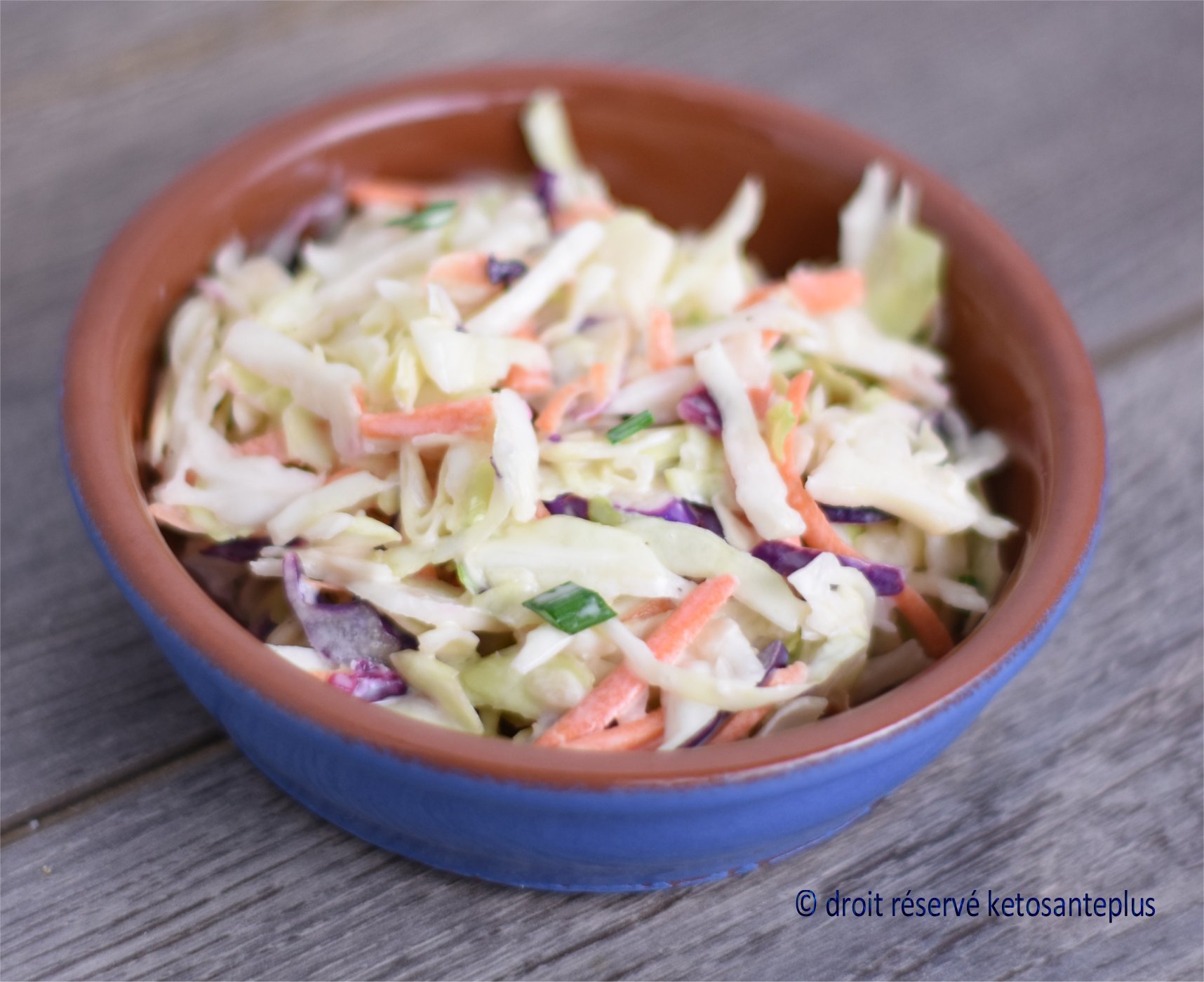 Salade de chou crémeuse keto